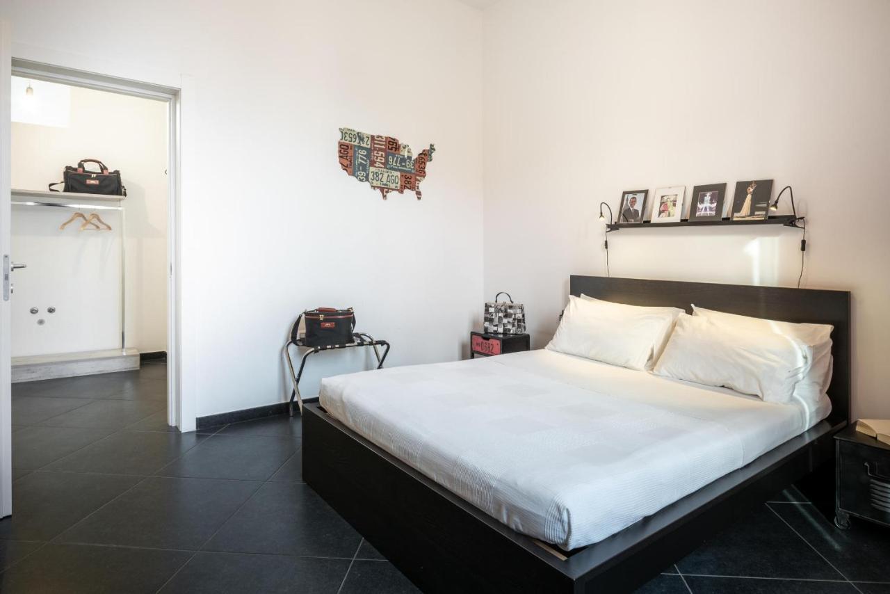 برينديسي Maria Vittoria Charming Rooms And Apartments المظهر الخارجي الصورة
