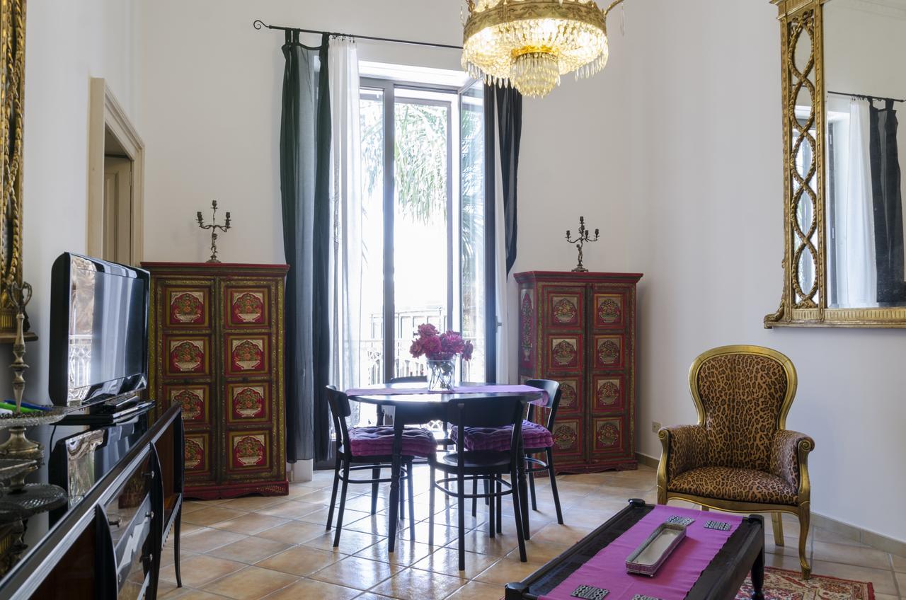 برينديسي Maria Vittoria Charming Rooms And Apartments المظهر الخارجي الصورة